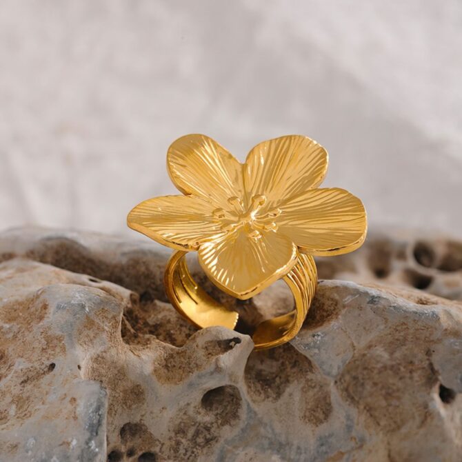 Anillo Ajustable Flor Chapado En Oro 18k 7