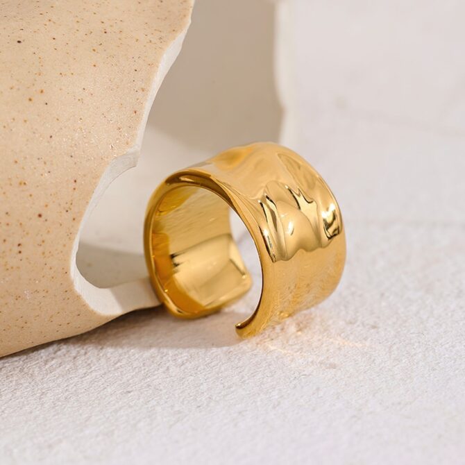 Anillo Ajustable Grueso Chapado En Oro De 18k 8