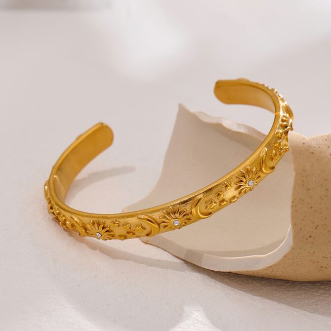 Pulsera Constelación Bañada En Oro De 18k 7