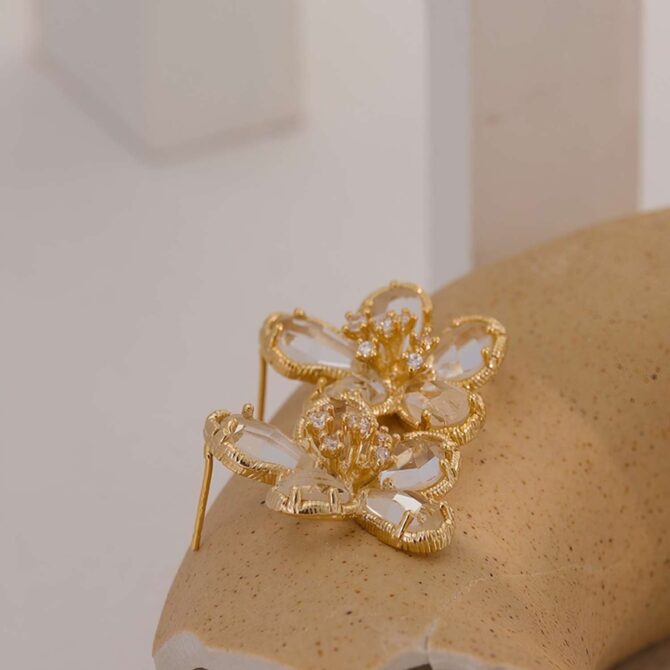 Pendiente Flor De Circonitas Chapado En Oro 18k 9