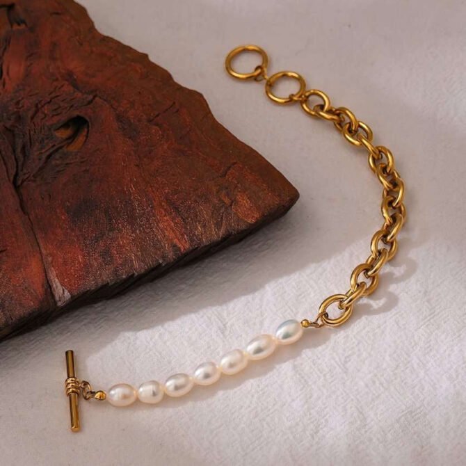 Pulsera Gruesa De Perlas Chapadas En Oro De 18k 8