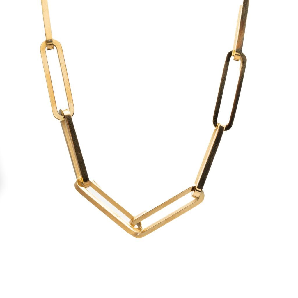 Victoria Choker